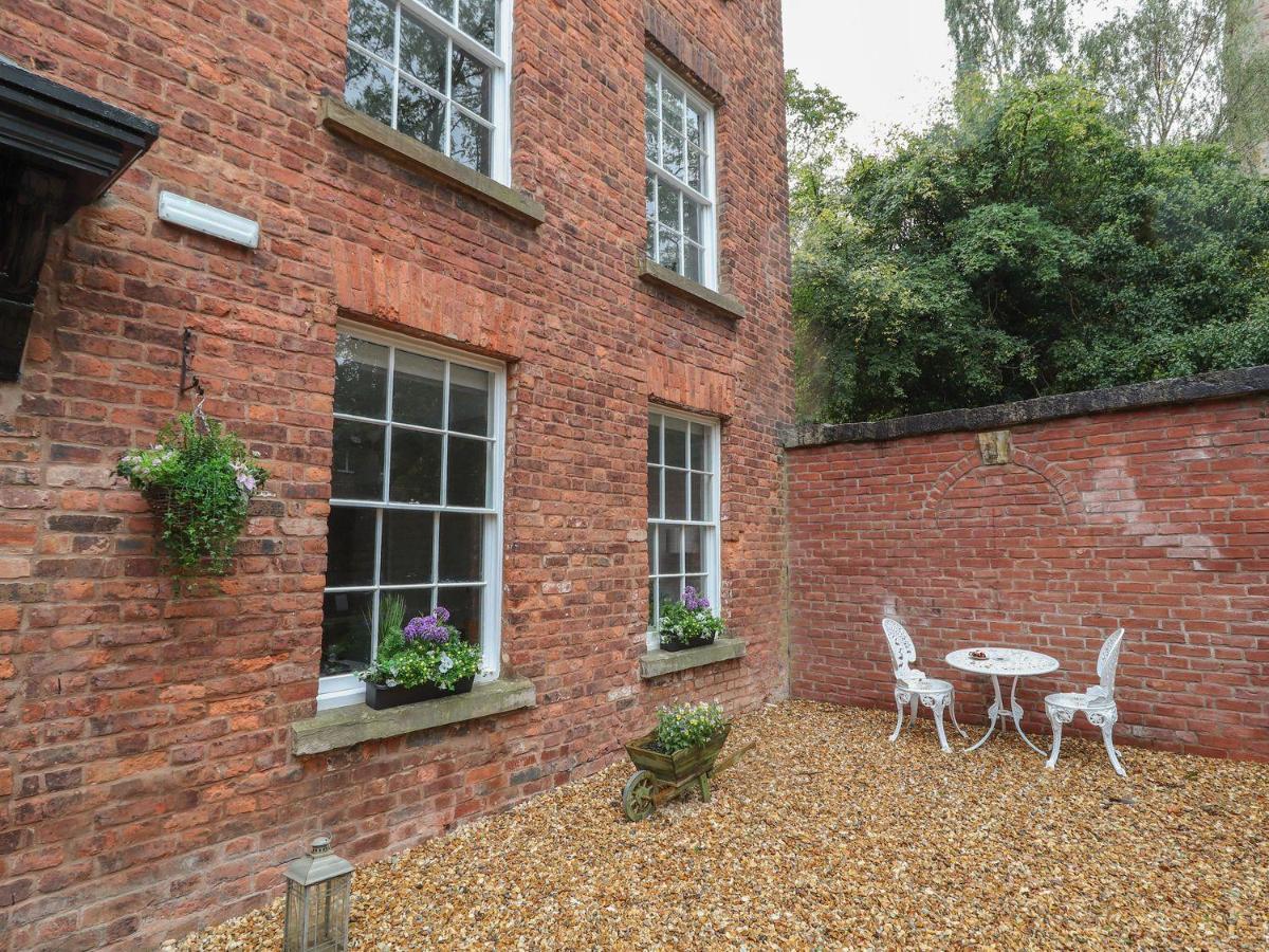 Memorial Building Apartment Ruthin Exterior foto