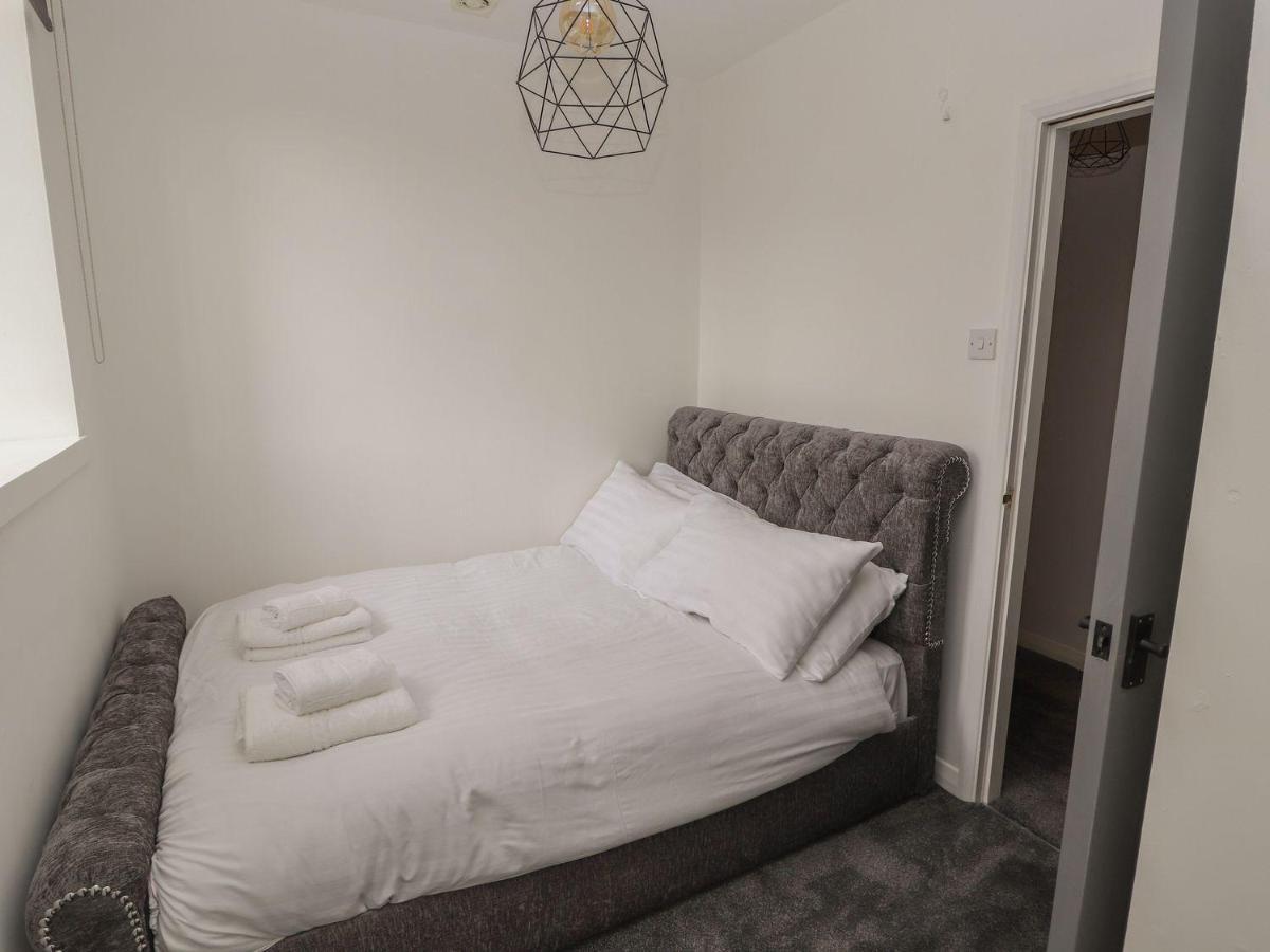 Memorial Building Apartment Ruthin Exterior foto