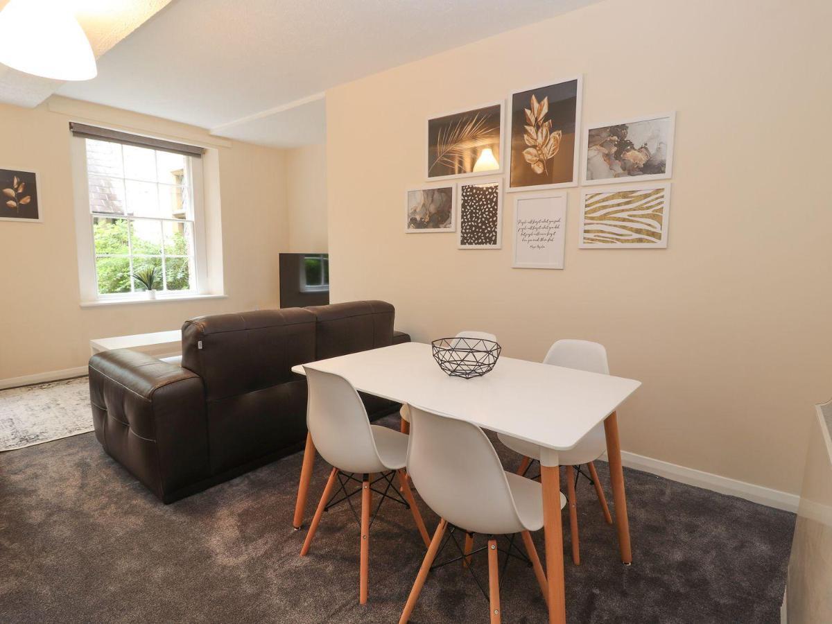 Memorial Building Apartment Ruthin Exterior foto